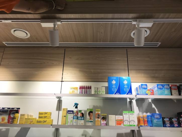 reformas de farmacias 3976 reformas de farmacias 3976